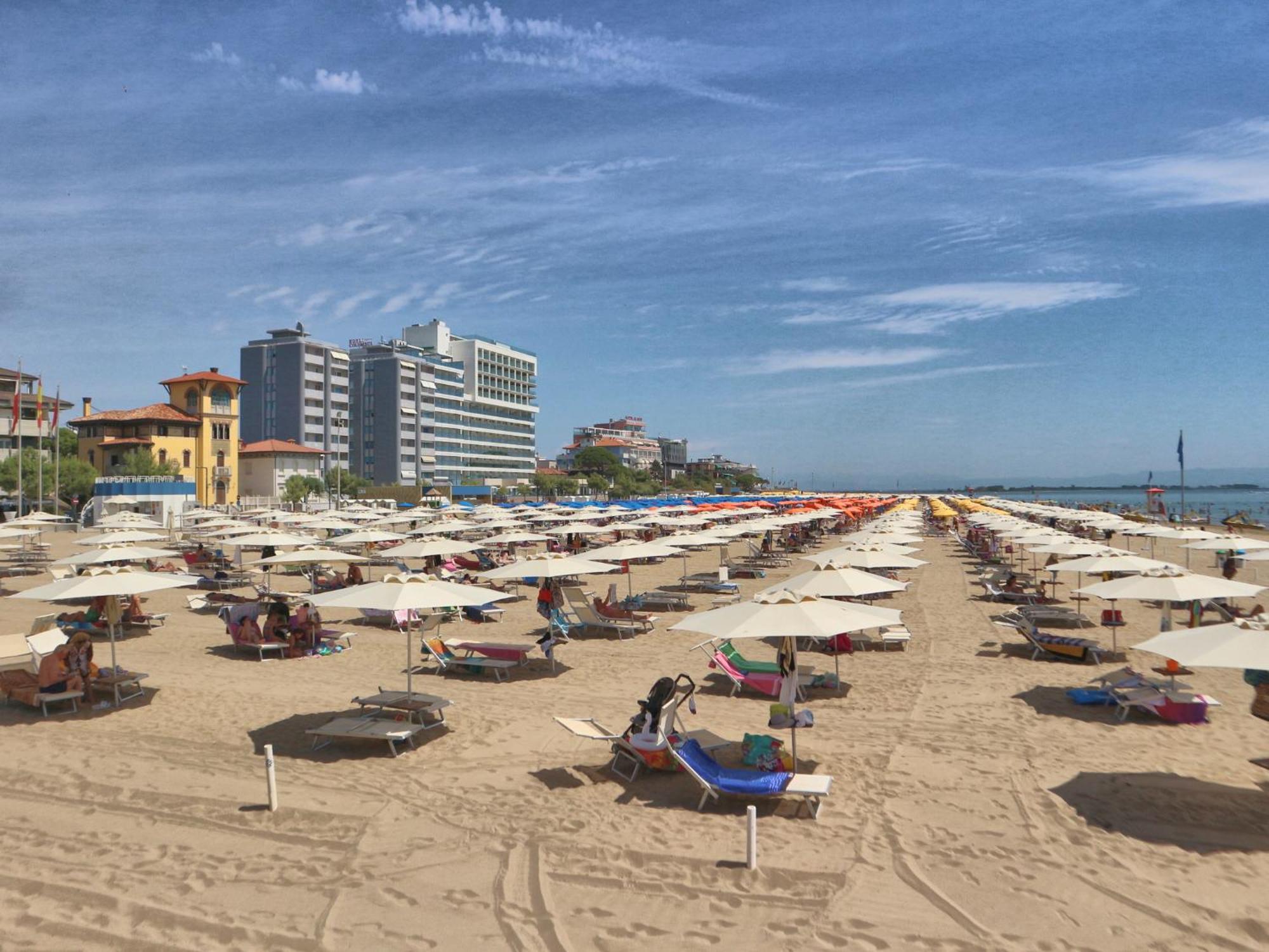 Apartament Elena Lignano Sabbiadoro Zewnętrze zdjęcie