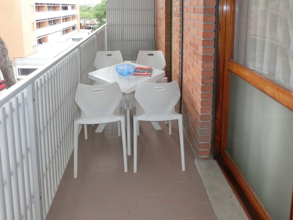 Apartament Elena Lignano Sabbiadoro Zewnętrze zdjęcie